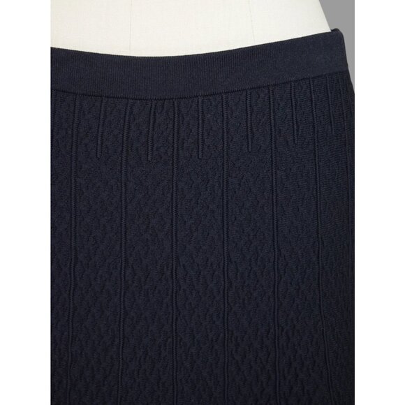 CABI AMELIE #214 KNIT STRETCH A-LINE BLACK SKIRT - Picture 4 of 10